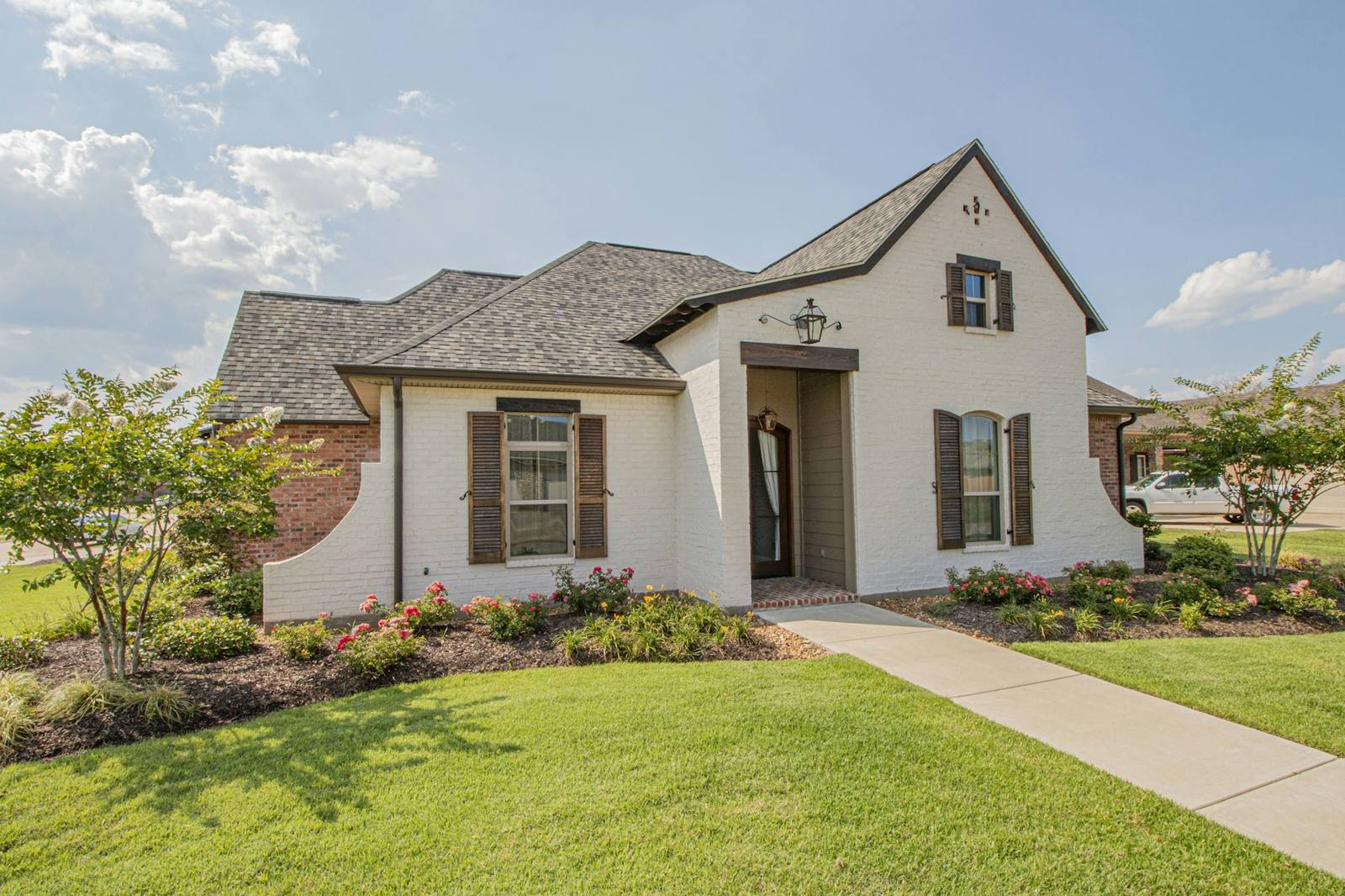 Well-maintained home ready for the market
